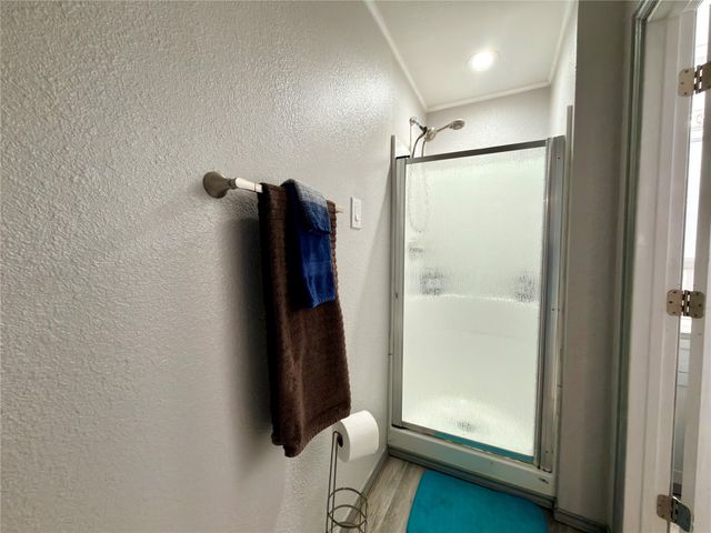 29029 COUNTY ROAD 2100, Kemp, TX 75143