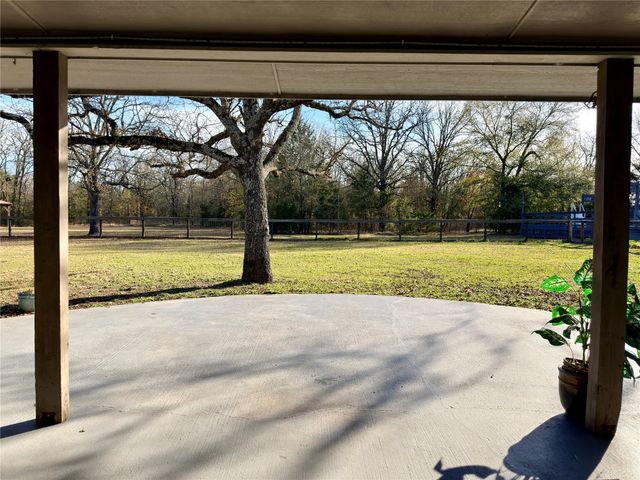 29029 COUNTY ROAD 2100, Kemp, TX 75143