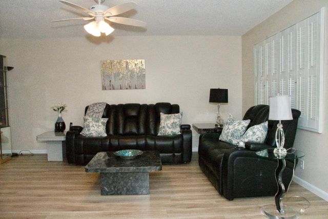 133 Flanders C, Delray Beach, FL 33484