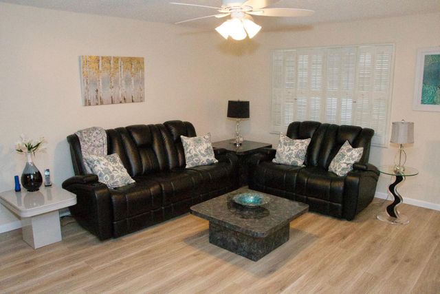 133 Flanders C, Delray Beach, FL 33484
