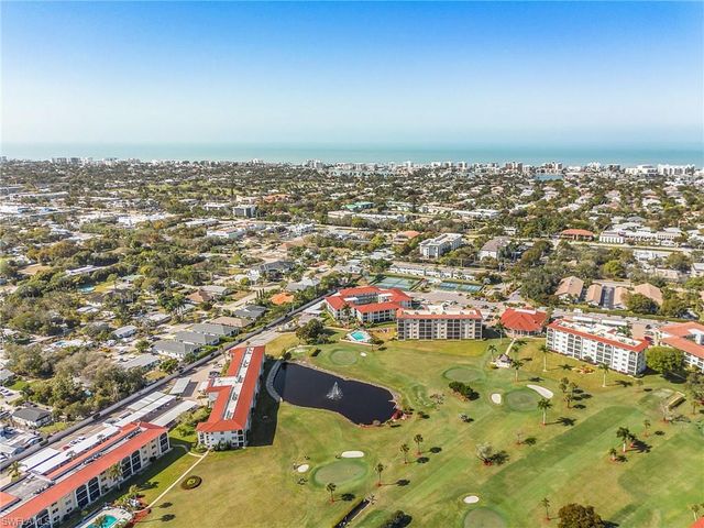 53 High Point CIR W # 310, Naples, FL 34103