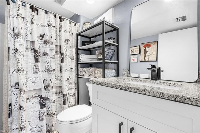 53 High Point CIR W # 310, Naples, FL 34103