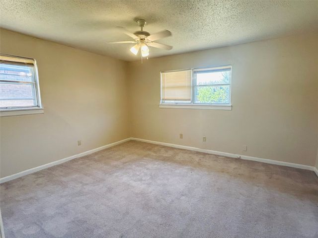 4425 Wedgmont Circle S, Fort Worth, TX 76133
