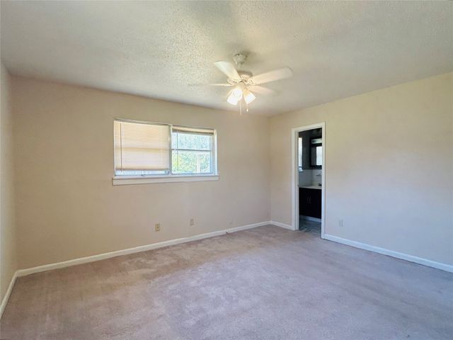 4425 Wedgmont Circle S, Fort Worth, TX 76133