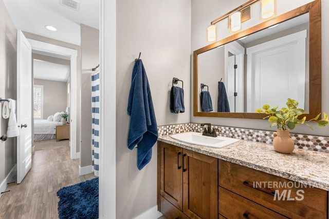 2177 E Mores Trail Dr, Meridian, ID 83642