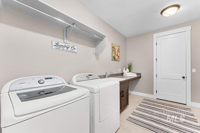 2177 E Mores Trail Dr, Meridian, ID 83642