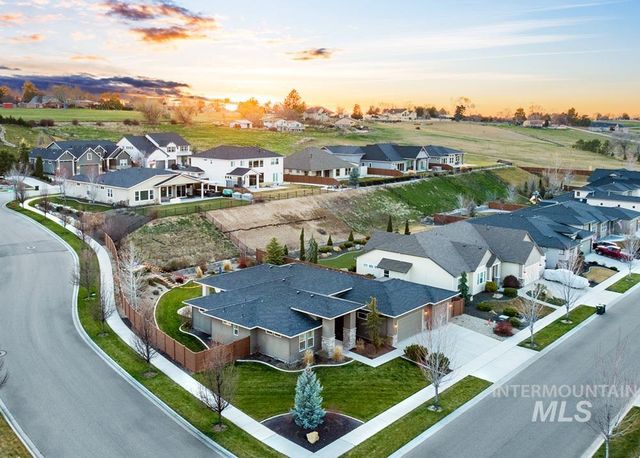 2177 E Mores Trail Dr, Meridian, ID 83642