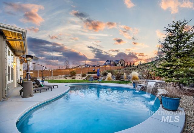 2177 E Mores Trail Dr, Meridian, ID 83642