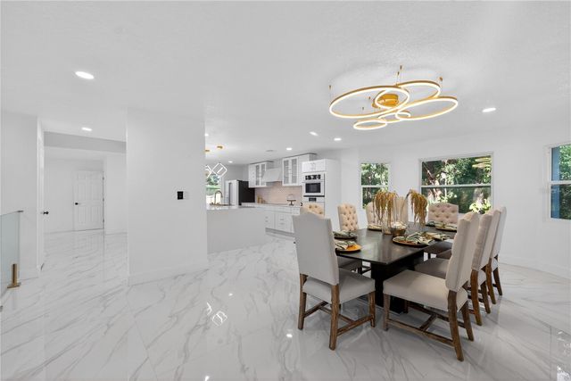 305 SWEETWATER CLUB CIRCLE, Longwood, FL 32779