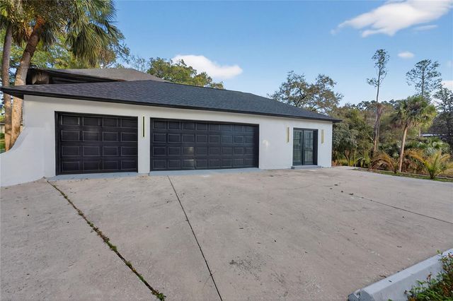 305 SWEETWATER CLUB CIRCLE, Longwood, FL 32779