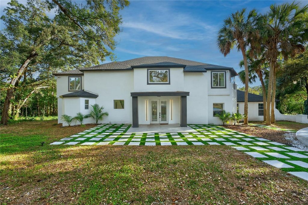305 SWEETWATER CLUB CIRCLE, Longwood, FL 32779
