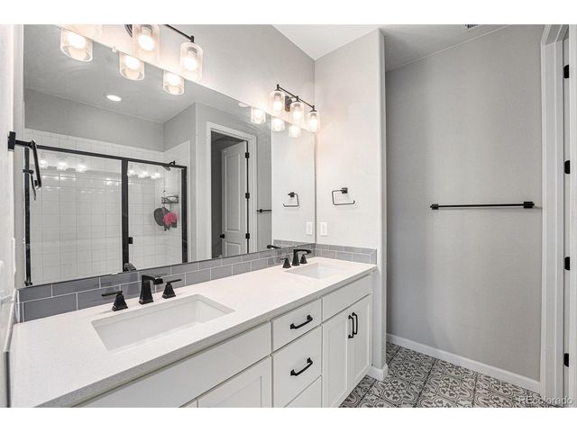 6180 Easton Cir, Frederick, CO 80504