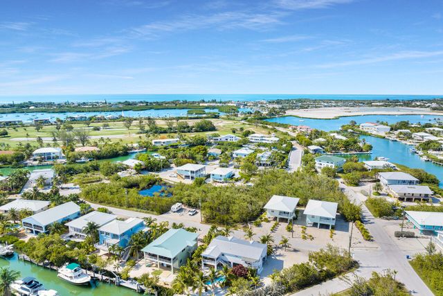 108 Santa Barbara, Marathon, FL 33050