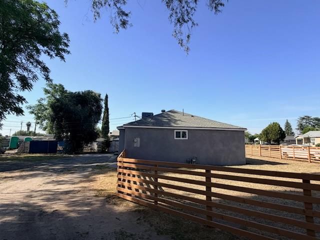 2448 Snyder Avenue, Selma, CA 93662