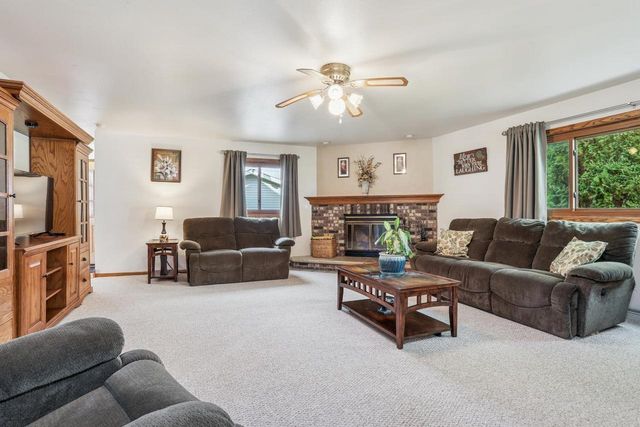 706 MANITOWOC STREET, Reedsville, WI 54230