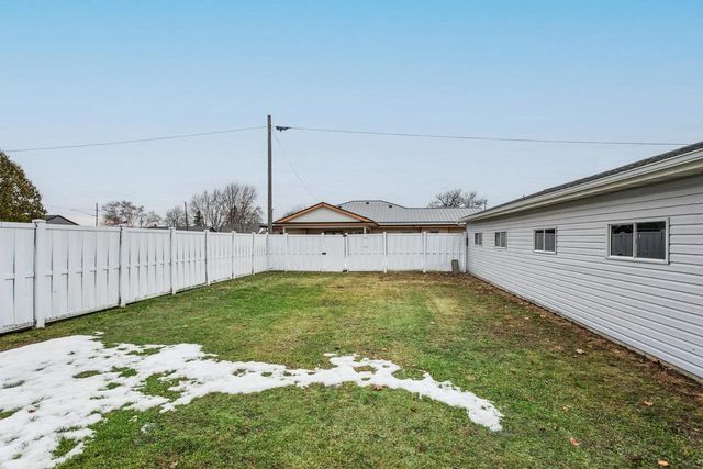 706 MANITOWOC STREET, Reedsville, WI 54230