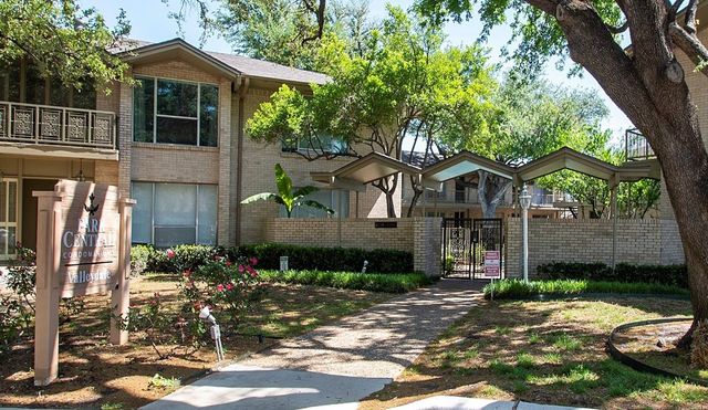 11110 Valleydale Drive B, Dallas, TX 75230