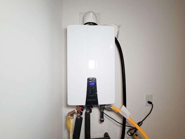 1519 Gardenia Blossom Land, Crosby, TX 77532