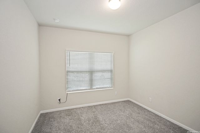 1149 AMBER LK, Seguin, TX 78155