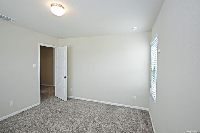 1149 AMBER LK, Seguin, TX 78155
