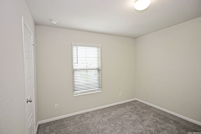 1149 AMBER LK, Seguin, TX 78155