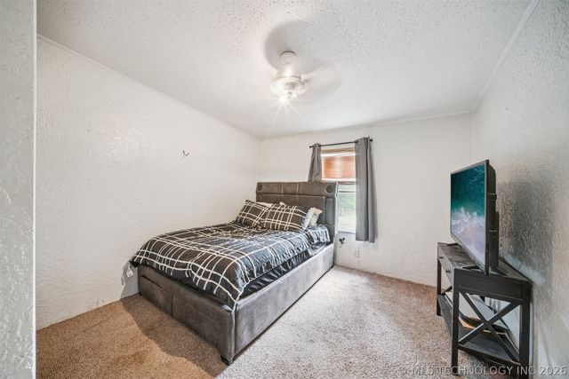 11873 S 177th West Avenue, Sapulpa, OK 74066