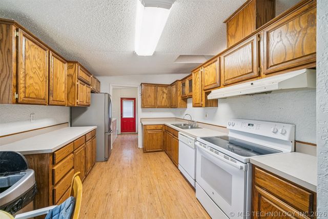 11873 S 177th West Avenue, Sapulpa, OK 74066