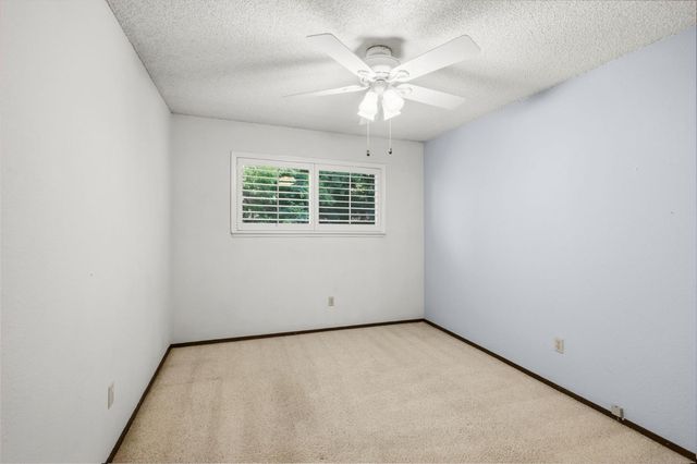 2628 Turquoise Ct, Modesto, CA 95355