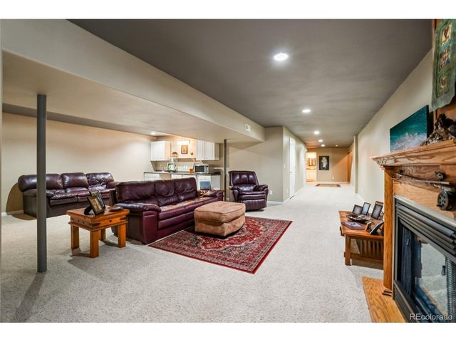 734 Rossum Dr, Loveland, CO 80537