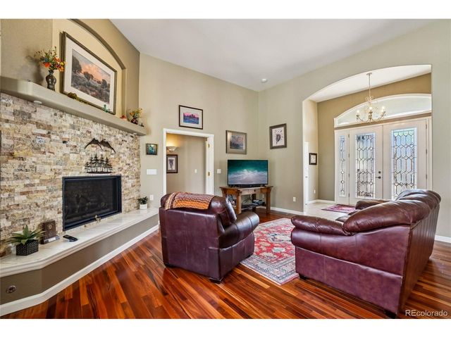 734 Rossum Dr, Loveland, CO 80537