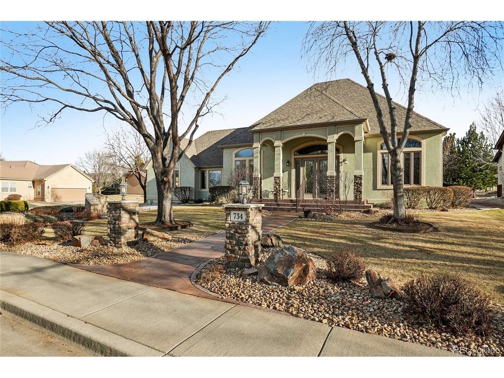 734 Rossum Dr, Loveland, CO 80537