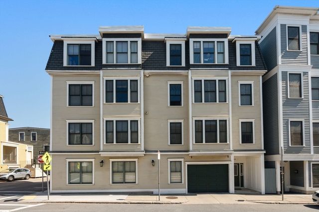 366 Dorchester Street 4, Boston, MA 02127