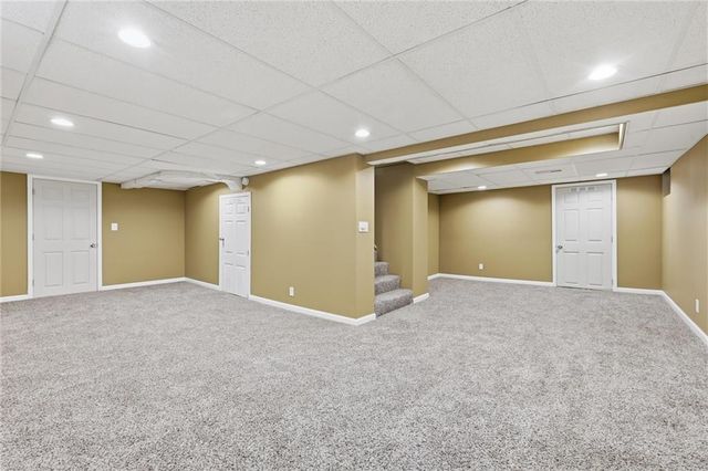 8004 Holmes Road, Kansas City, MO 64131