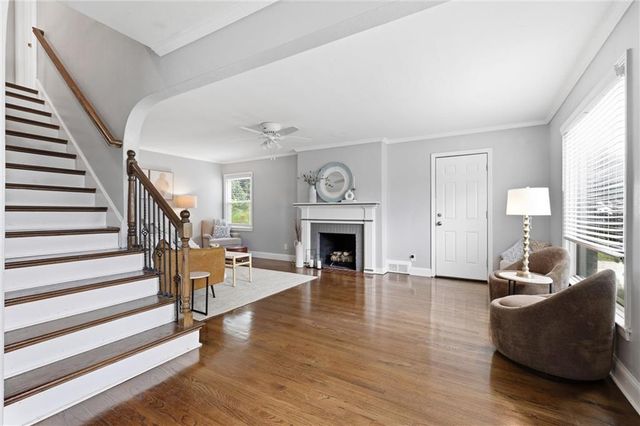 8004 Holmes Road, Kansas City, MO 64131