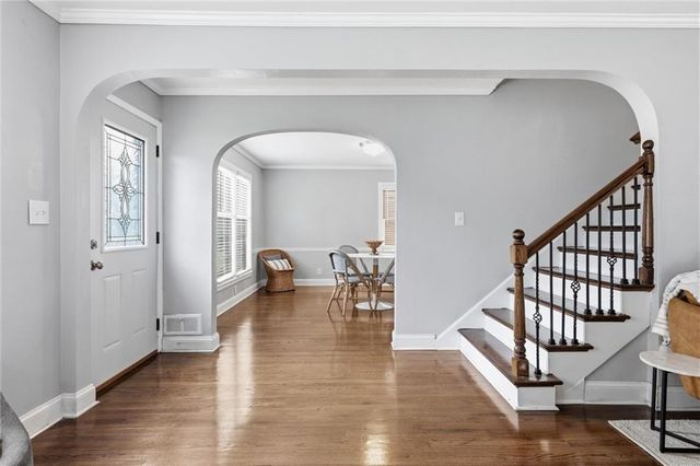 8004 Holmes Road, Kansas City, MO 64131