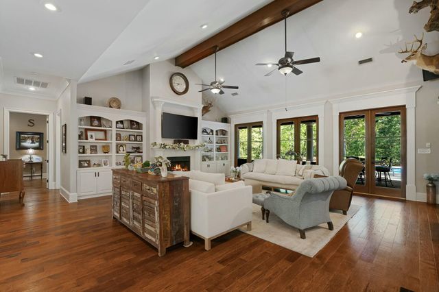 8829 US-98, Sumrall, MS 39482