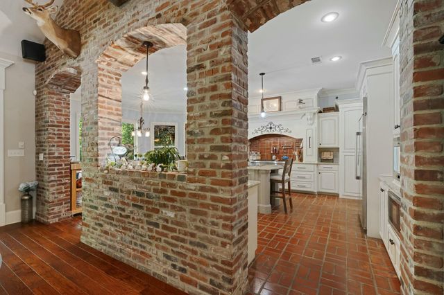 8829 US-98, Sumrall, MS 39482