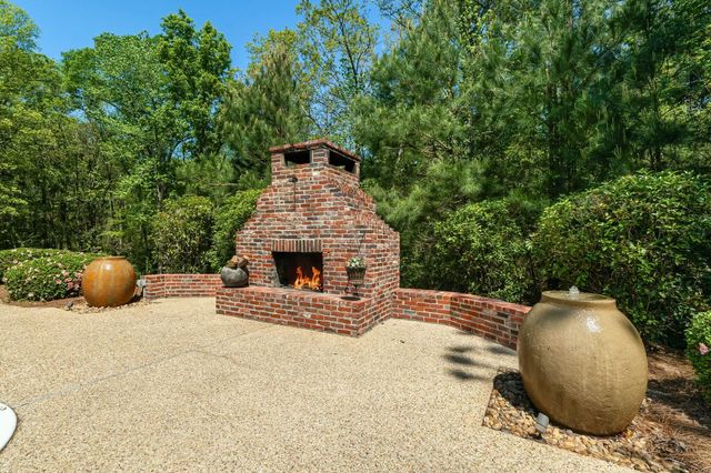 8829 US-98, Sumrall, MS 39482
