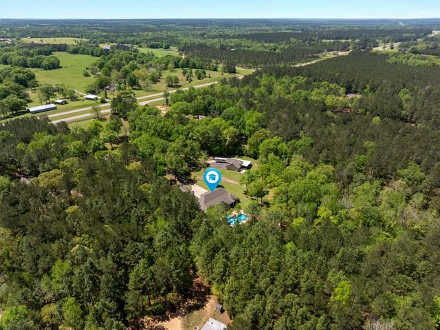 8829 US-98, Sumrall, MS 39482