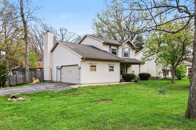 1123 Waverly Road, Chesterton, IN 46304