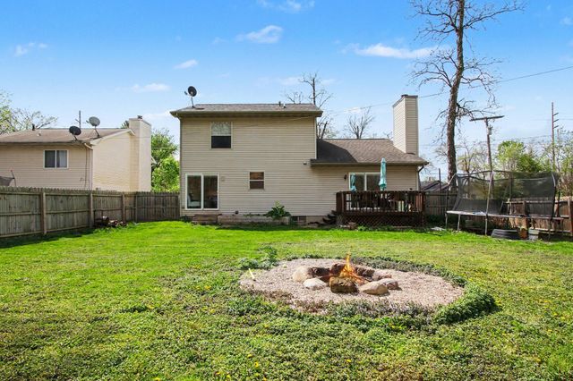 1123 Waverly Road, Chesterton, IN 46304