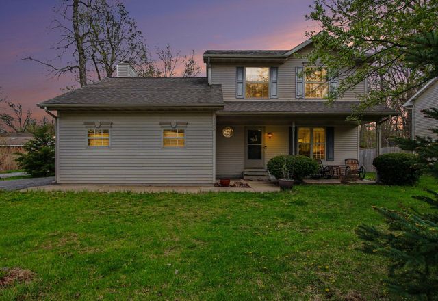 1123 Waverly Road, Chesterton, IN 46304