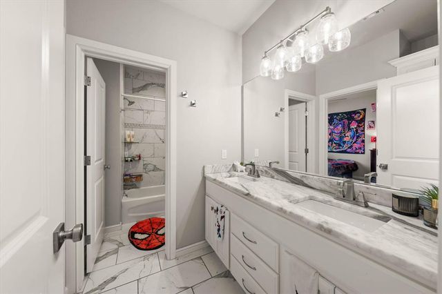 9312 NW 81st Street, Yukon, OK 73099