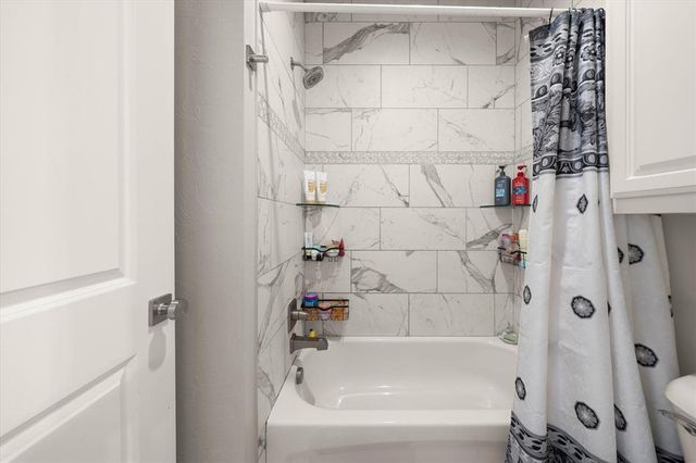 9312 NW 81st Street, Yukon, OK 73099