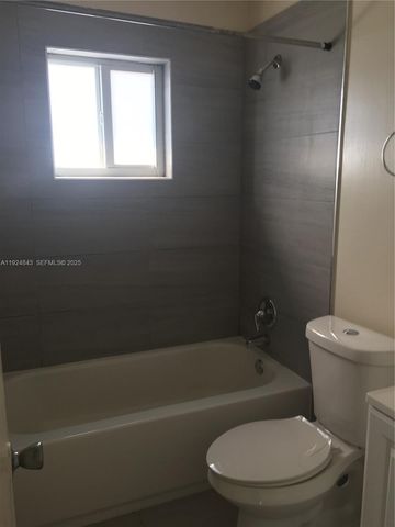 960 Biarritz Dr 0, Miami Beach, FL 33141