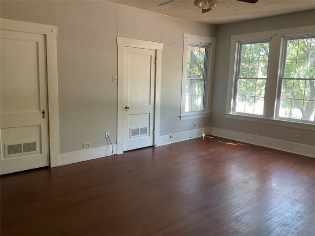 118 S 31st Street, Corsicana, TX 75110