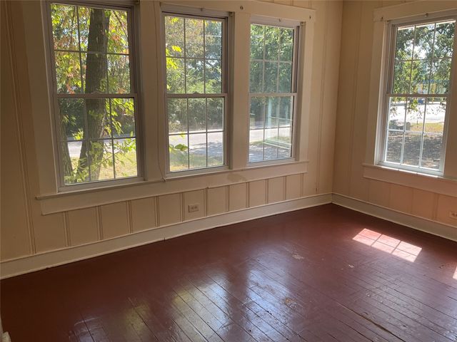 118 S 31st Street, Corsicana, TX 75110