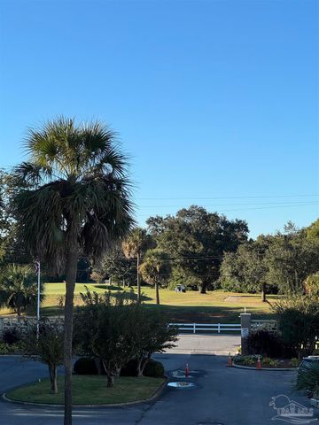825 Bayshore Dr 206, Pensacola, FL 32507