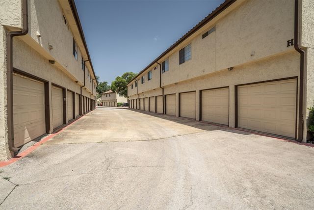 5590 Spring Valley H 203, Dallas, TX 75254