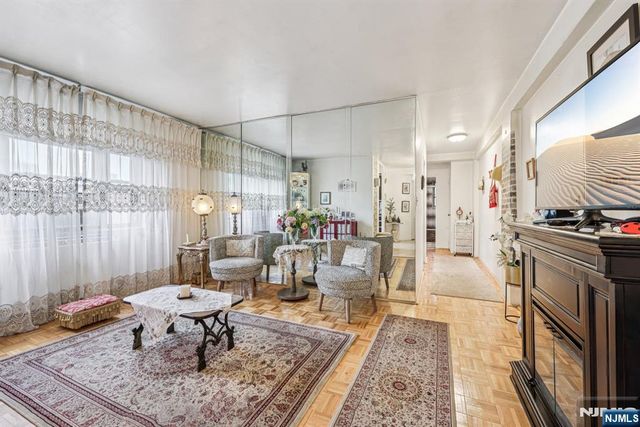 8811 Bergenline 25, North Bergen, NJ 07047